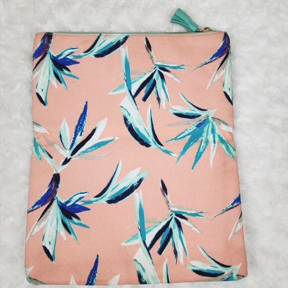 Rachel Pally FABFITFUN Reversible Tropical Floral Green Clutch Bag - Picture 4 of 8